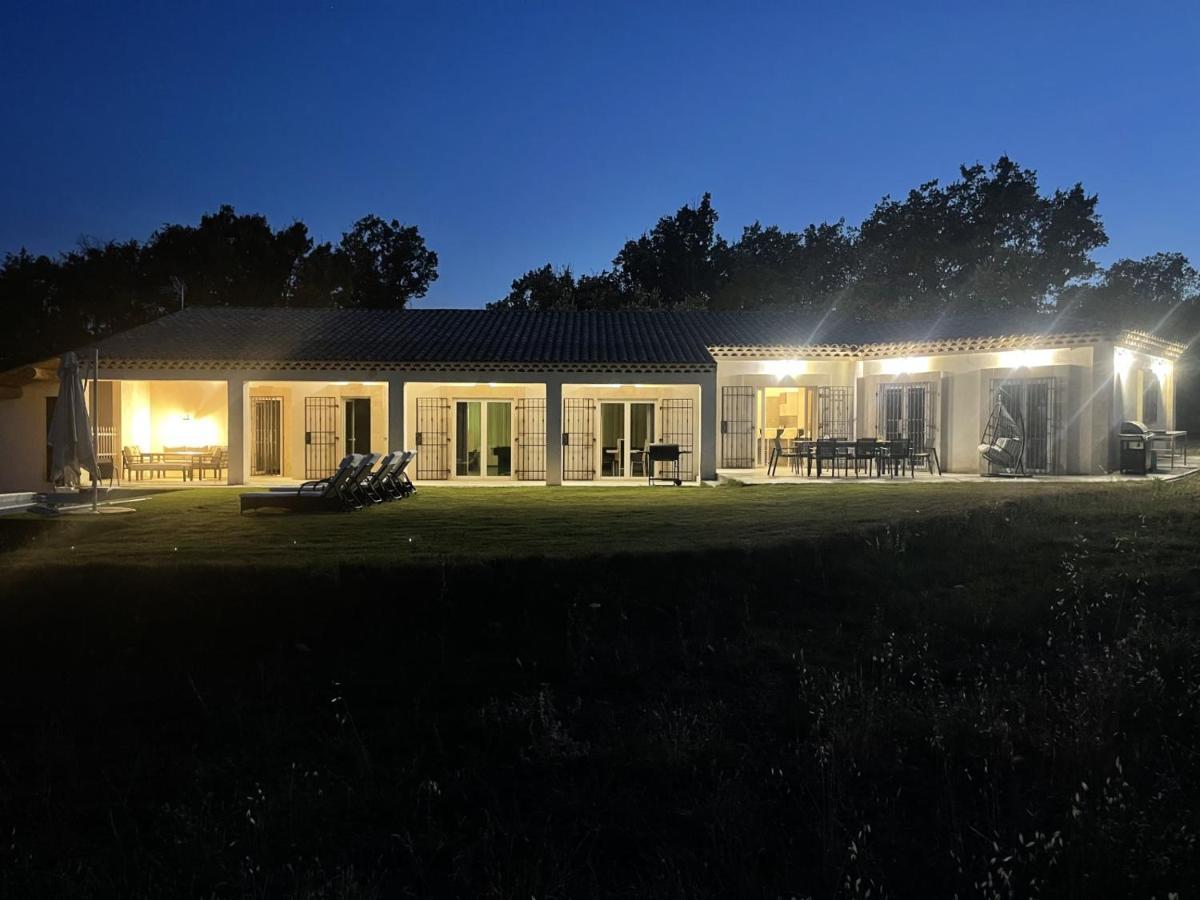 Villa Rians Rians  ภายนอก รูปภาพ